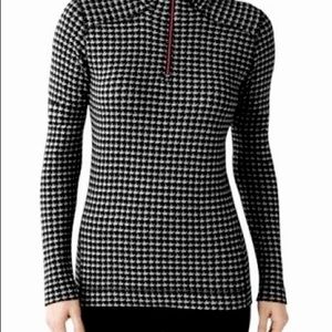 Smartwool Merino Wool 1/4 Zip Top pullover.